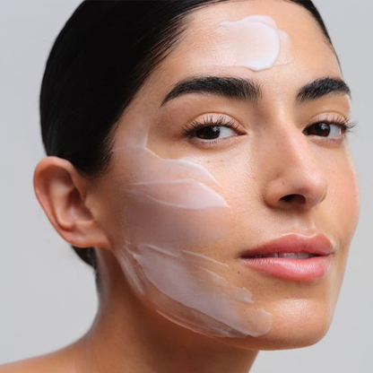 🌟 Glow Up Fast with Qooes® – Dark Spot Corrector & Anti-Aging Renewal Cream🌟